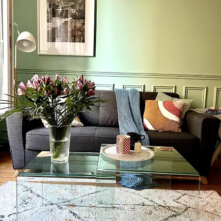 Excellent 3br 69m2 Apartment Puteaux